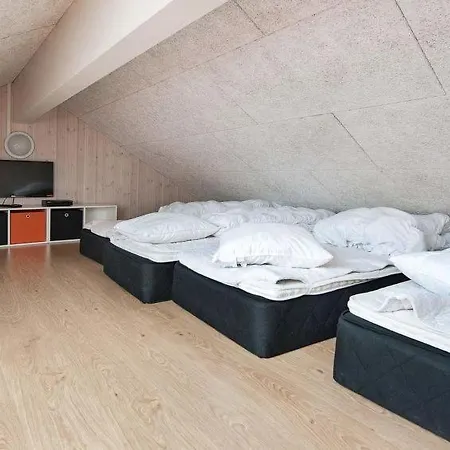 Holiday home Sleeps 18 Pool Wifi Fjellerup Mark