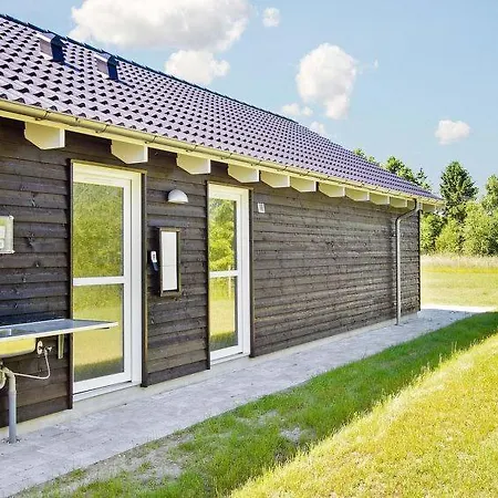 Holiday home Sleeps 18 Pool Wifi Fjellerup Mark