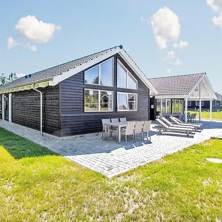 Sleeps 18 Pool Wifi * Fjellerup Mark