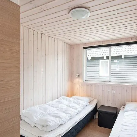 Sleeps 18 Pool Wifi Holiday home Fjellerup Mark
